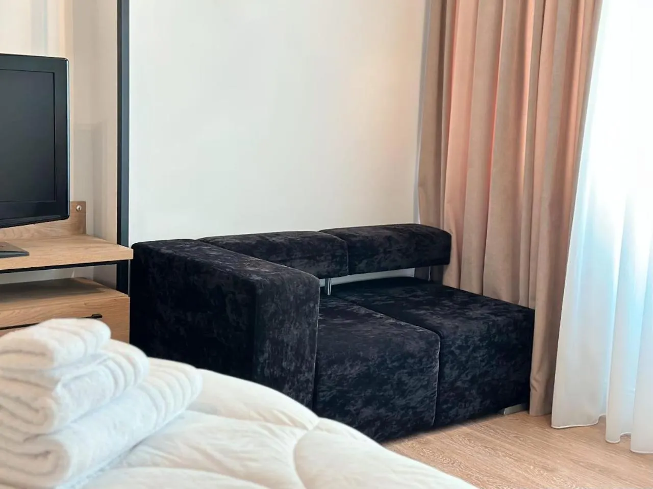 Apartment 102 Bllok Albanien