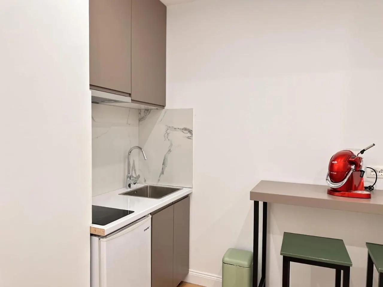 Apartment 102 Bllok